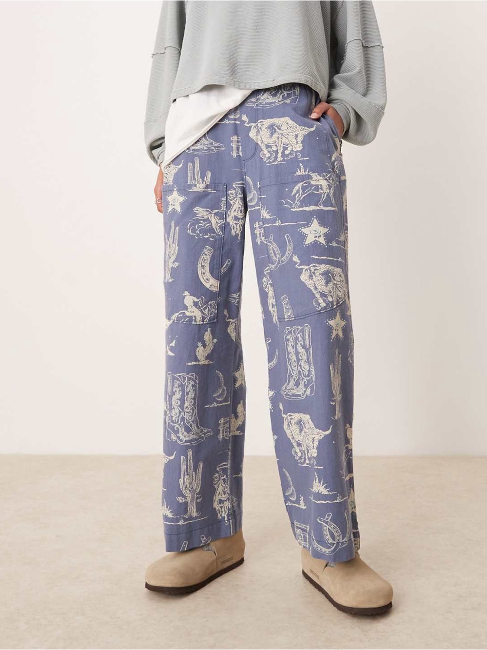 Free People Seaside Pull-On Pants Blue Western Print Cotton Size Medium - Picture 14 of 16